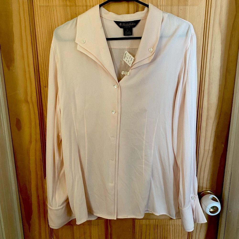 NWT Brooks Brothers silk spandex blend blouse.